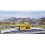 HORNBY Station Halt including Platforms, Shelter, People and Accessories R590